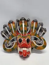 Traditioneel Sri Lankaans Naga Raksha masker handgesneden hout – kavel bij De Kringwinkel, Gent