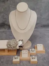 Elegante sieradenset met strass en parel-details - Zilverkleurig / stainless steel – kavel bij De Kringwinkel, Gent