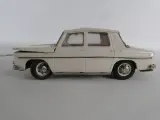 Vintage speelgoedauto Renault R8 – foto 8 – kavel bij De Kringwinkel, Heverlee