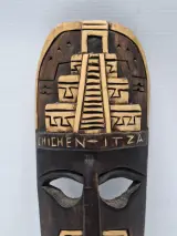 Set van twee handgesneden houten wandmaskers uit Afrika en Mexico – foto 10 – kavel bij De Kringwinkel, Gent