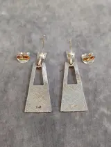 Geometrische zilveren oorhangers (925 zilver) – Geborsteld design – foto 3 – kavel bij De Kringwinkel, Gent