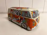 5 Volkswagen miniatuurbusjes – foto 4 – kavel bij De Kringwinkel, Liedekerke