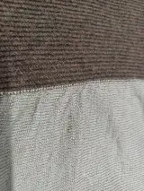 Exclusieve asymmetrische trui met diepe V-hals - Dries Van Noten – foto 5 – kavel bij De Kringwinkel, Gent