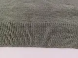 Exclusieve asymmetrische trui met diepe V-hals - Dries Van Noten – foto 7 – kavel bij De Kringwinkel, Gent
