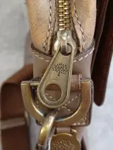 Mulberry schoudertas / crossbody in beige-taupe leder – foto 8 – kavel bij De Kringwinkel, Gent