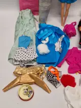 Vintage Barbie & Skipper Poppen Lot - Mattel Poppen met Uitgebreide Kleding- en Accessoireset – foto 3 – kavel bij De Kringwinkel, Gent
