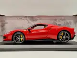 Set van 3 Modelauto's - Bburago 1:18 - Ferrari 296 GTB, Bugatti EB110 & Dodge Viper RT/10 – foto 5 – kavel bij De Kringwinkel, Gent