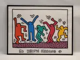 Kleurrijke kunstdruk met dansende figuren - ingelijst - Keith Haring – kavel bij De Kringwinkel, Gent
