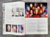 Boek: Star Trek - 50 artists 50 Years – foto 3 – kavel bij De Kringwinkel, Gent