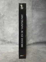 Boek: Brugge en de tapijtkunst – foto 2 – kavel bij De Kringwinkel, Gent