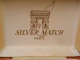 Set van 2 vintage gasaanstekers: Silver Match en Champ – foto 9 – kavel bij De Kringwinkel, Gent