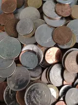 Grote verzameling wereldmunten – foto 3 – kavel bij De Kringwinkel, Gent