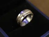 Pierre Cardin sterling zilveren ring – foto 3 – kavel bij De Kringwinkel, Antwerpen