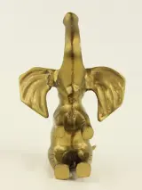 Vintage messing olifant beeldje – zittende olifant met opgeheven slurf – foto 4 – kavel bij De Kringwinkel, Antwerpen