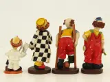 4 decoratieve clownbeeldjes – diverse uitvoeringen – handbeschilderd – foto 2 – kavel bij De Kringwinkel, Antwerpen