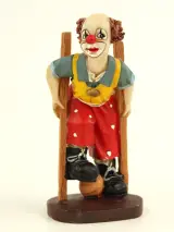 4 decoratieve clownbeeldjes – diverse uitvoeringen – handbeschilderd – foto 4 – kavel bij De Kringwinkel, Antwerpen