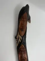 Handgesneden houtsculptuur – foto 5 – kavel bij De Kringwinkel, Gent
