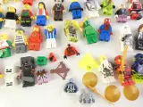 Grote LEGO Verzameling - Minifiguren en Losse Onderdelen – foto 5 – kavel bij De Kringwinkel, Heverlee