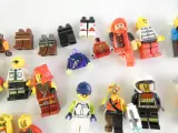 Grote LEGO Verzameling - Minifiguren en Losse Onderdelen – foto 7 – kavel bij De Kringwinkel, Heverlee