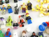Grote LEGO Verzameling - Minifiguren en Losse Onderdelen – foto 9 – kavel bij De Kringwinkel, Heverlee