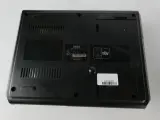 Sega Mega Drive 16-Bit – console met controller, kabels en gamecartridge – foto 9 – kavel bij De Kringwinkel, Heverlee