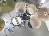 Yamaha Gigmaker + Paiste Cymbalen – foto 4 – kavel bij De Kringwinkel, Heverlee
