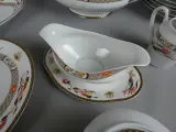 Klassiek porseleinen servies Limoges voor 8 personen – foto 8 – kavel bij De Kringwinkel, Diest