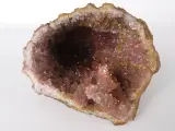 Roze amethistgeode (natuurlijke kristalvorming) – kavel bij De Kringwinkel, Heverlee
