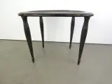Halfovale salontafel met een houten frame en een glazen blad – foto 8 – kavel bij De Kringwinkel, Heverlee