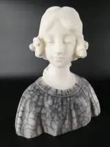 Decoratieve art-nouveaubuste van een jong meisje, V. Vaerenbergh – kavel bij De Kringwinkel, Heverlee