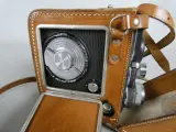 Vintage Eumig 8mm Filmcamera met Leren Tas – foto 3 – kavel bij De Kringwinkel, Diest