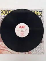 LP: Fats Domino "20Greatest Hits" – foto 3 – kavel bij De Kringwinkel, Waardamme