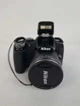 Complete Nikon Coolpix P520 Bridgecamera Set – Met 42x Optische Zoom & Tas! – foto 5 – kavel bij De Kringwinkel, Waardamme
