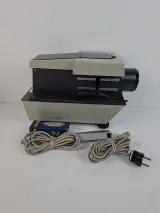 Vintage Rollei P11 Universele Diaprojector – met Originele Koffer & Reservelamp! – foto 5 – kavel bij De Kringwinkel, Waardamme