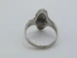 Zilveren ring met sierelementen – foto 2 – kavel bij De Kringwinkel, Diest
