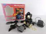 Vintage Blue-Box Working Robot – kavel bij De Kringwinkel, Heverlee