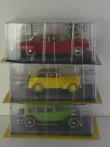 Set van 3 Tintin modelauto's in schaal 1/24 in originele verpakking(OVP) – foto 2 – kavel bij De Kringwinkel, Heverlee