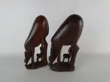 Paar decoratieve houten antilopen met kalf – foto 2 – kavel bij De Kringwinkel, Heverlee