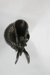 Neoklassieke bronzen schenkkan – foto 5 – kavel bij De Kringwinkel, Brecht