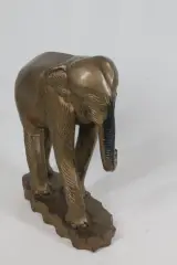 Handgesneden houten olifant – foto 3 – kavel bij De Kringwinkel, Brecht