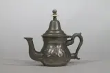 Traditionele handgemaakte Marokkaanse theepot – kavel bij De Kringwinkel, Brecht