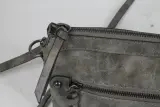 Grijze crossbody schoudertas - Francinel – foto 4 – kavel bij De Kringwinkel, Brecht