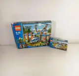 LEGO City 4440 Forest Police Station en 7741 Police Helicopter – kavel bij De Kringwinkel, Turnhout