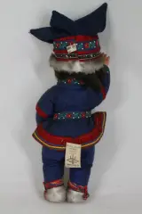 Traditionele Sami-pop – foto 3 – kavel bij De Kringwinkel, Brecht