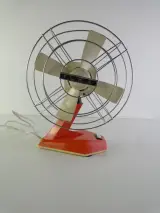 Vintage oranje elektrische tafelventilator ILKA – kavel bij De Kringwinkel, Heverlee