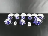 Russisch porseleinen theeservies met blauw-wit bladmotief – foto 5 – kavel bij De Kringwinkel, Heverlee