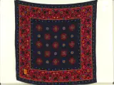 Yves Saint Laurent - vintage, zijden foulard - made in France – kavel bij De Kringwinkel, Antwerpen