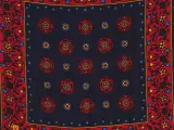 Yves Saint Laurent - vintage, zijden foulard - made in France – foto 2 – kavel bij De Kringwinkel, Antwerpen