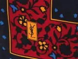 Yves Saint Laurent - vintage, zijden foulard - made in France – foto 3 – kavel bij De Kringwinkel, Antwerpen