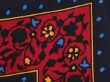 Yves Saint Laurent - vintage, zijden foulard - made in France – foto 4 – kavel bij De Kringwinkel, Antwerpen